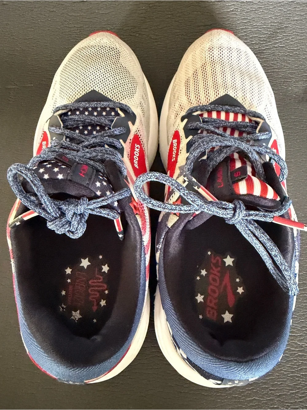 Brooks Launch 6 Sneakers in White, Navy & Red woman’s 7.5 - Picture 6 of 8